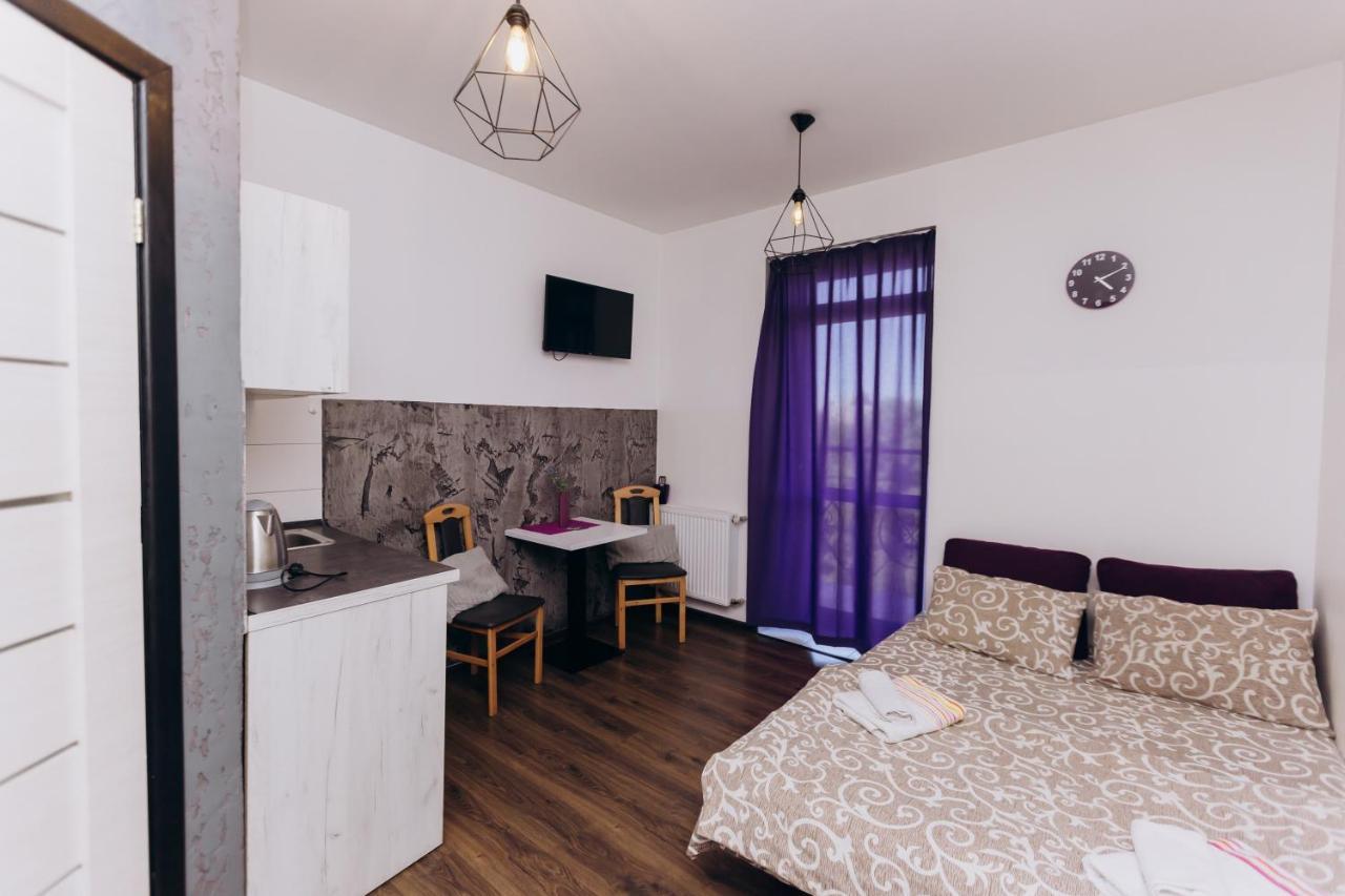 Нові Apartments Біля Жд Вокзалу Ivano-Frankivsk Exteriér fotografie