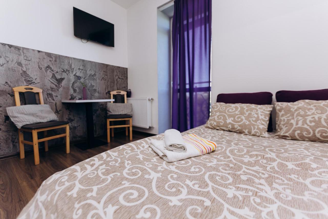 Нові Apartments Біля Жд Вокзалу Ivano-Frankivsk Exteriér fotografie