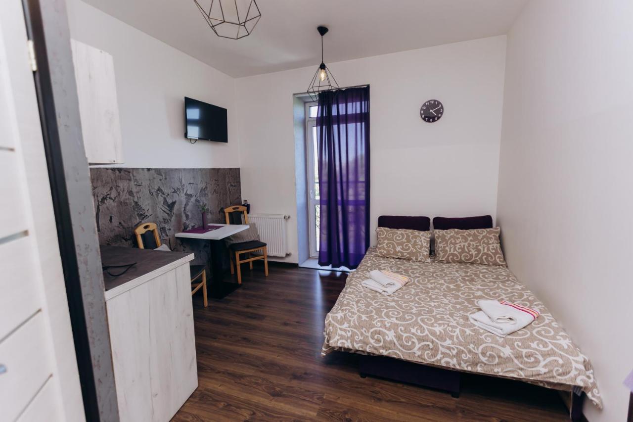 Нові Apartments Біля Жд Вокзалу Ivano-Frankivsk Exteriér fotografie